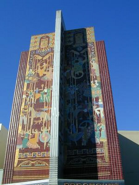 Paramount marque and mosaics