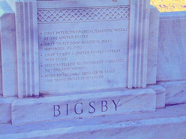 Hollywood Forever Cemetery. Tchnical illustrator Bigsby headstone