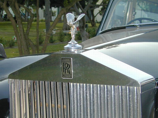 Hollywood Forever Cemetery, Rolls Royce hearse