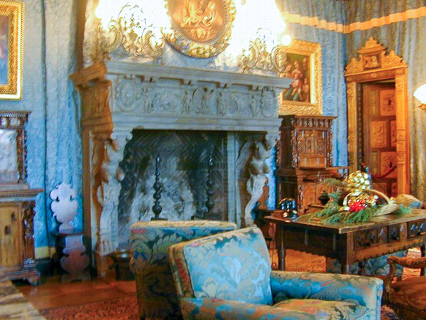 Hearst Castle at Christmas