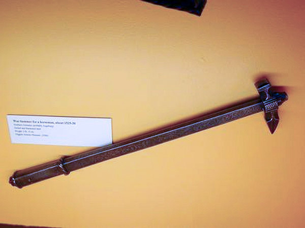 Higgins Armory Museum