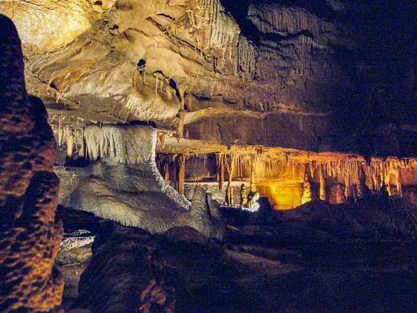 Squire Boone Caverns
