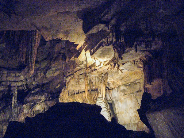 Squire Boone Caverns