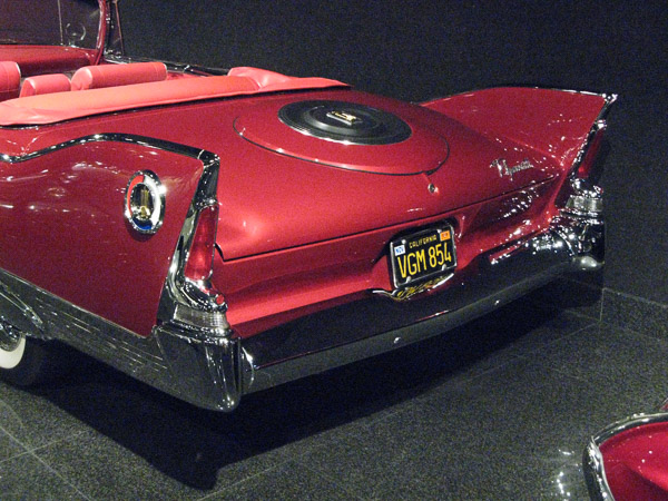Blackhawk Museum, 1960 Plymouth Fury