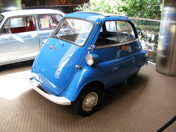 Blackhawk Museum, 1960 BMW Isletta 300