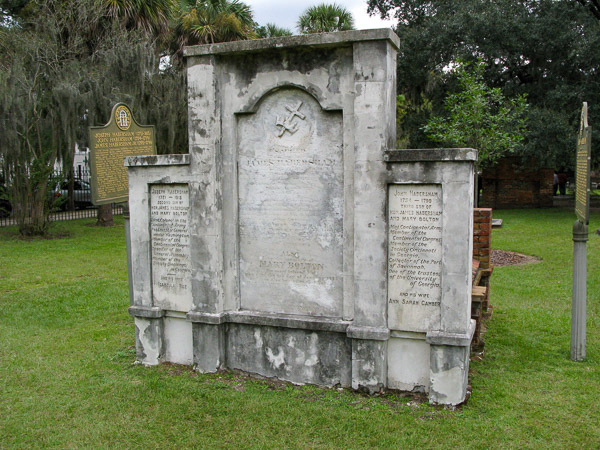 Colonial Park and cemetry