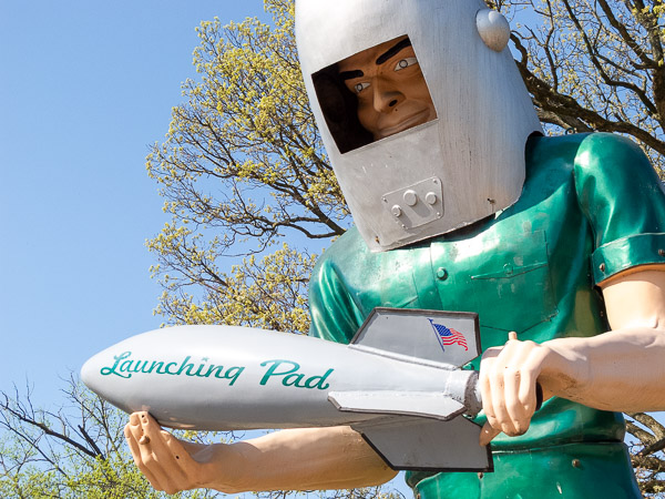 Willmington IL Route 66 Gemini Giant