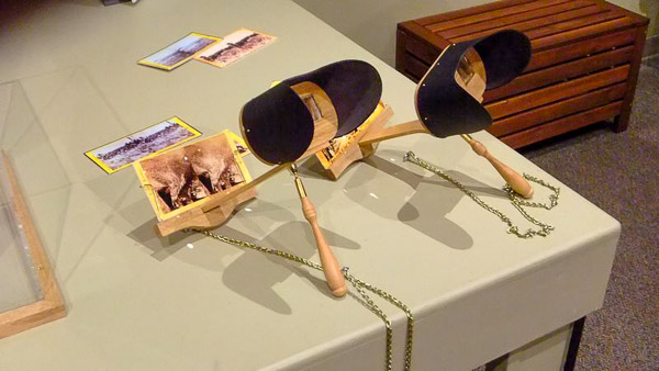 California State Railroad Museum, Holmes viewer and stereo cards