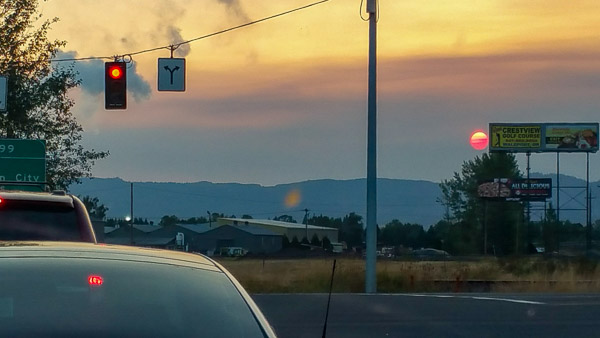 Who needs a solar filter when the haze and smoke is this thick