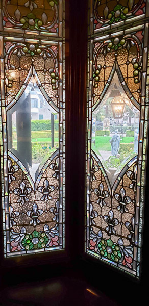 Winchester Mystery House