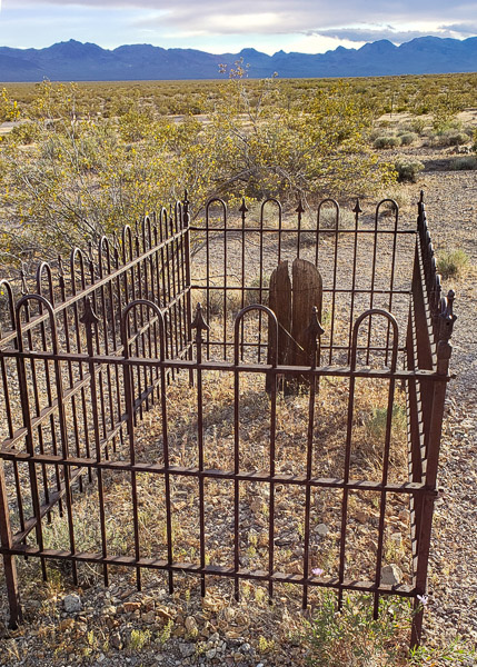 Bullfrog-Rhyolite Cemetery